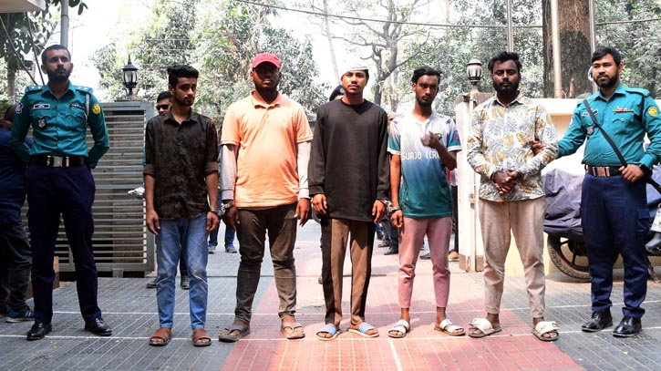 All members of gang arrested for machete attack on couple in Uttara