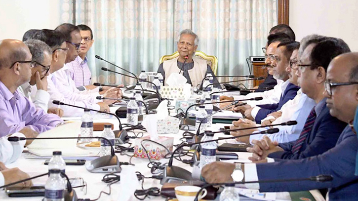 Chief Advisor Dr. Yunus gives instructions to all secretaries