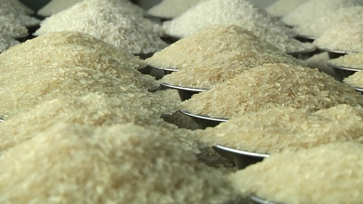 Rice price sharply declining in city market