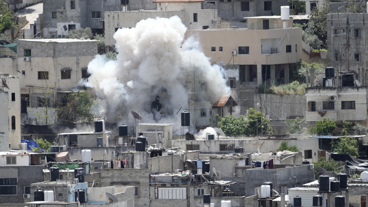 Israeli airstrike kills at least 9 Palestinians in Rafah