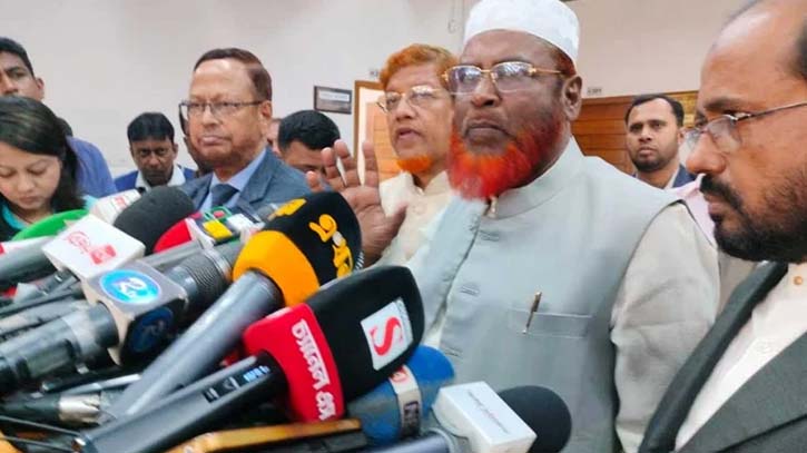 Jamaat leaders in a meeting with EC