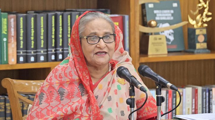 PM Hasina urges youth to get knowledge about science