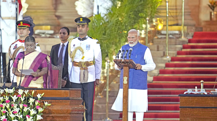 Modi sworn in as Indian PM for third straight term