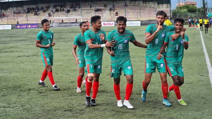 Bangladesh beat India to reach SAFF U-20 final