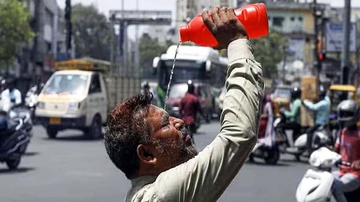 Weeks of sweltering heat scorch northern India