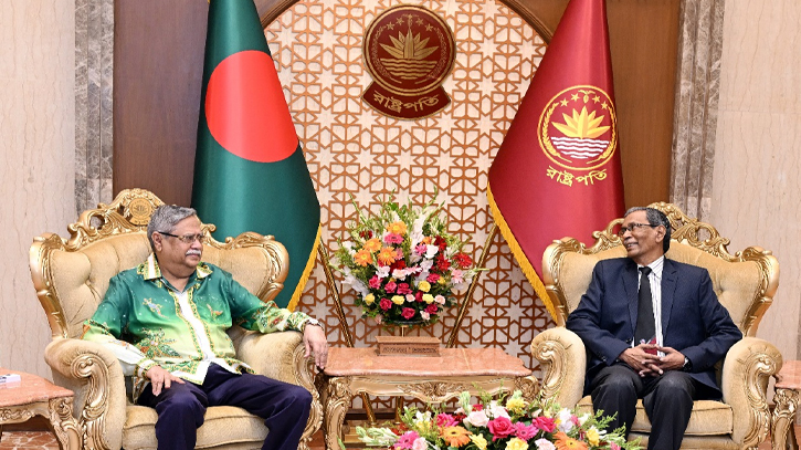 President stresses quality education and research in universities