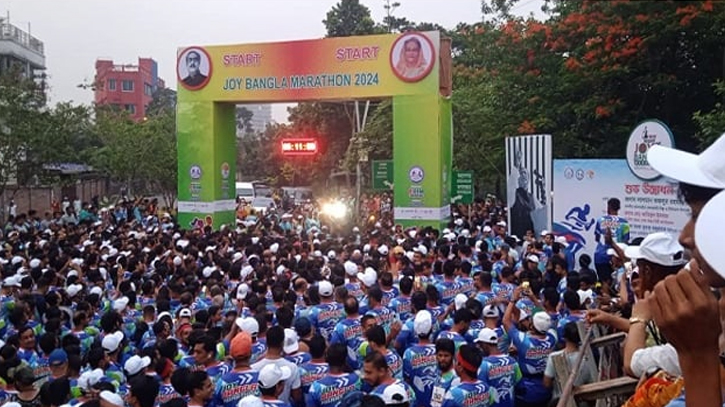 ’Joy Bangla Marathon’ held at city’s Hatirjheel