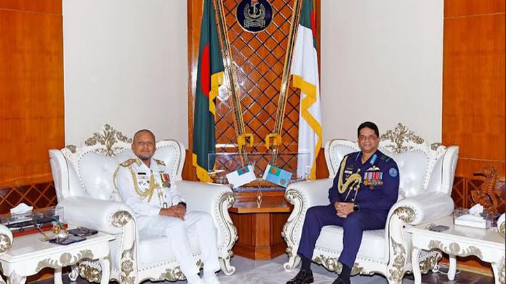 Air Chief calls on Naval Chief