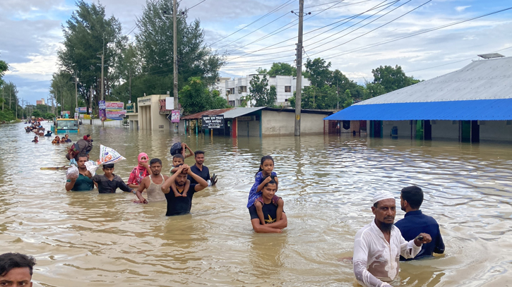 Flood victims in remote areas struggle as aid fails to reach them