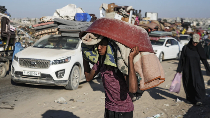 Israeli airstrike on a Gaza school shelter kills 80