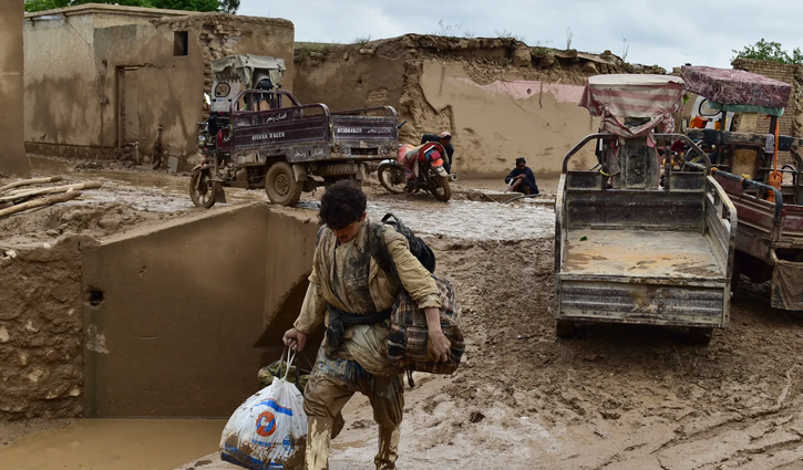 Flash floods kill 50 in western Afghanistan