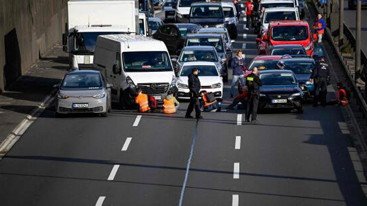 Frankfurt Airport Halts Traffic After Climate Activists Intrusion