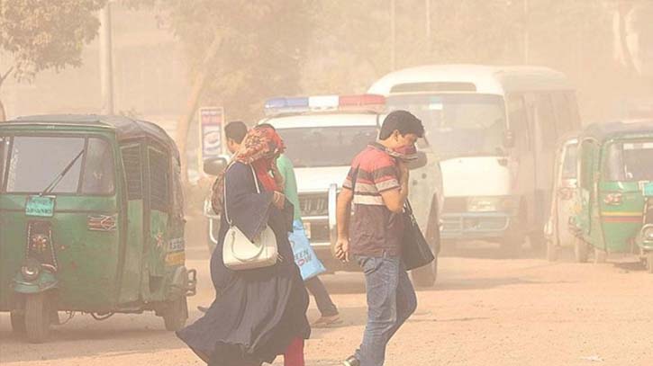 Dhaka’s air ‘unhealthy for sensitive groups’ this morning