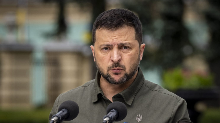 Zelenskyy says supports blocking Russian media as Propagandist