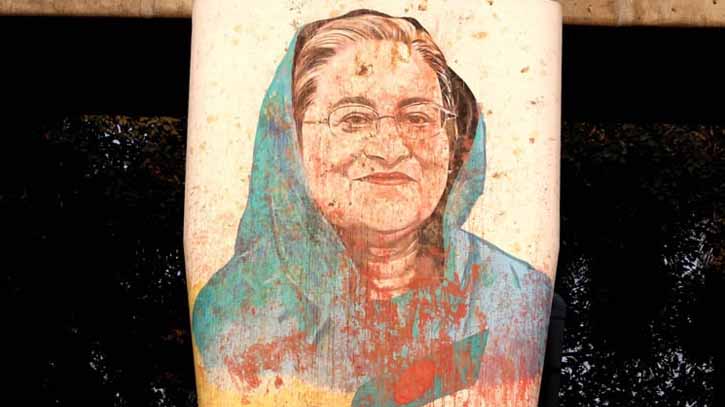 DU to declare Metro Rail pillar embodying Hasina’s tainted Graffiti as Hate-stone