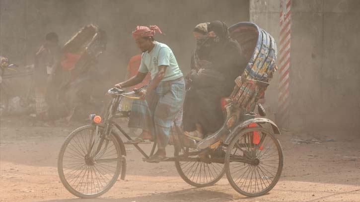 Dhaka’s air quality marks ‘unhealthy’ on weekend