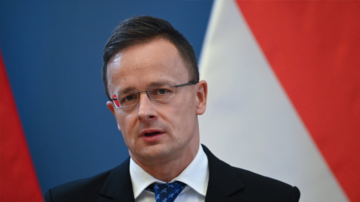 Hungary against NATO supplying arms to Kiev
