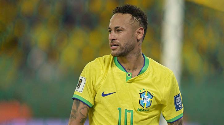 Injured Neymar out of Brazil World Cup qualifiers