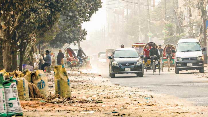 Dhaka’s air turns “unhealthy’’ this morning