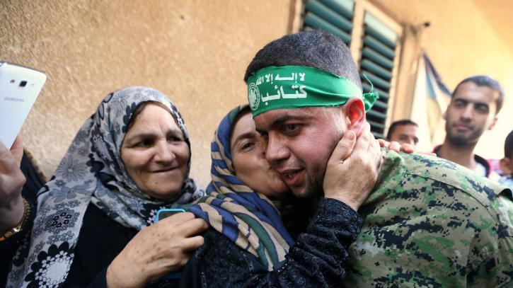 Hamas denies reports about prisoner swap deal with Israel