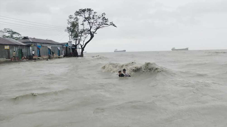 Cyclone Remal: 2 die as roof collapses in Barishal