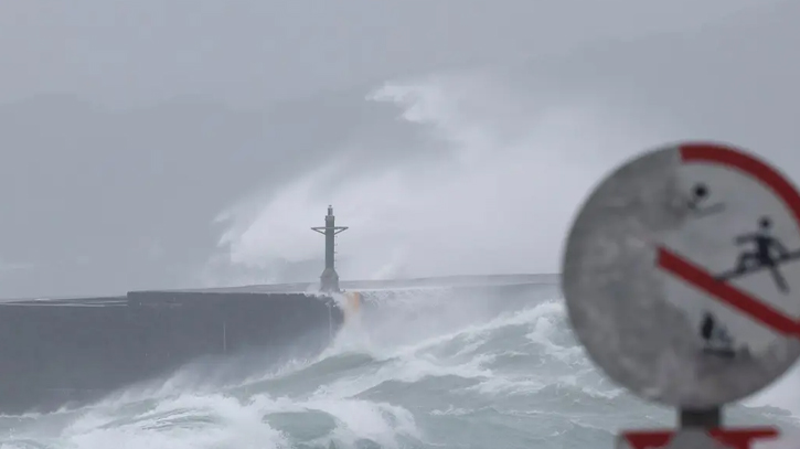 Sailors still missing from capsized freighter off Taiwan’s coast