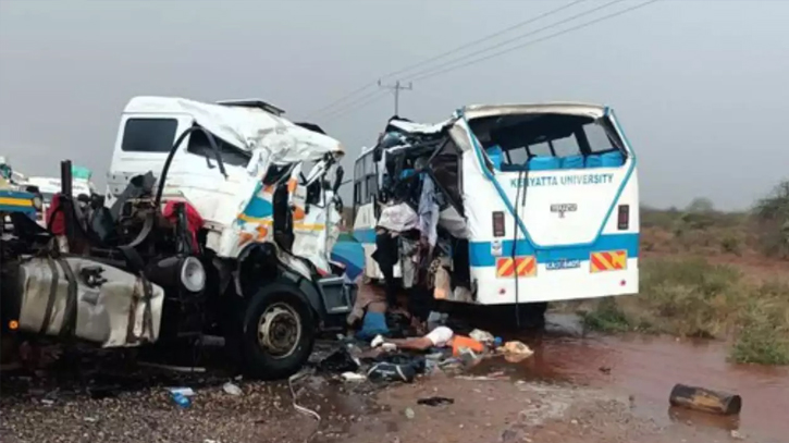 Eleven students from Kenyan university killed in bus crash