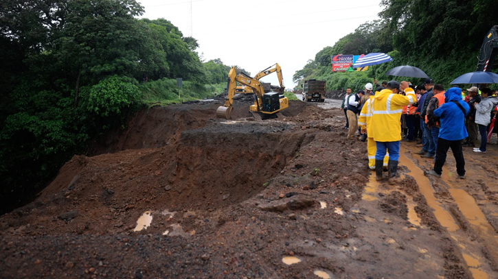 13 killed as heavy rains pound Central America