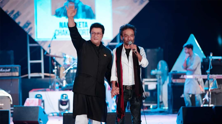 A kiss over bribe: Nachiketa’s message to Dhaka audience