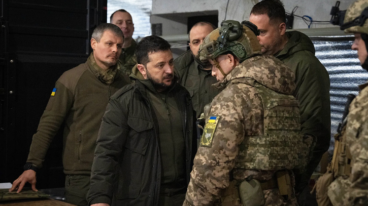 Zelensky indirectly confirms daring military incursion onto Russian soil