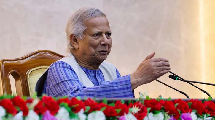 Yunus directs police officials on law and order