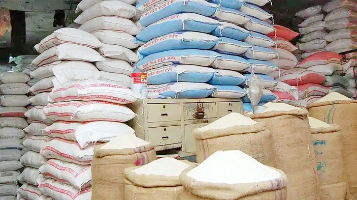 Dhaka markets see sharp decline in rice prices