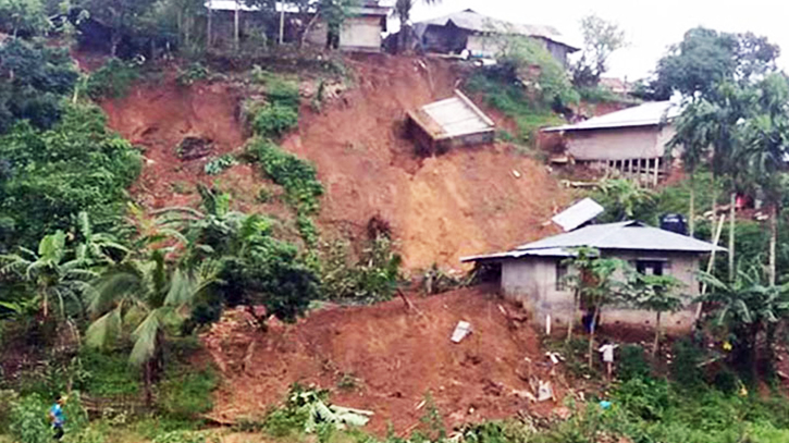 9 killed in Cox’s Bazar Rohingya camps landslides