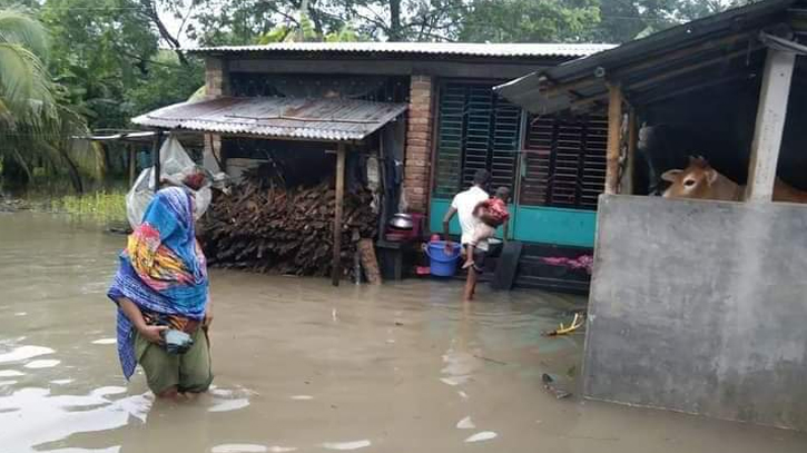 Torrential rains submerge 26 villages in Jashore; 8,500 people stranded