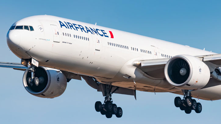 Air France-KLM profit falls on low traffic during Olympics