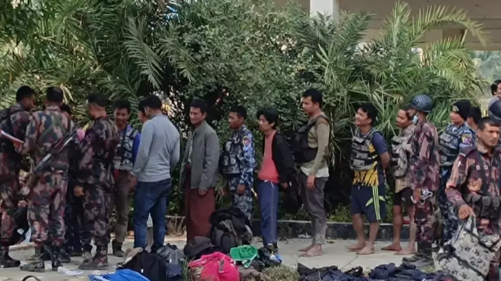 Number of Myanmar border guards taking shelter in BD shoots up to 179