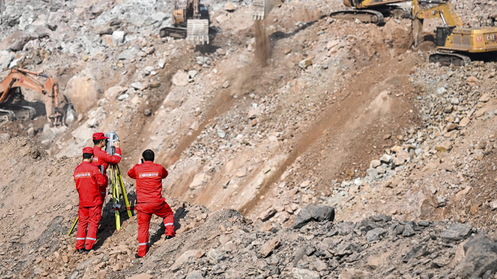 China mining accident kills 7