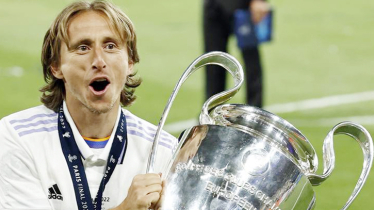 Luka Modric continued another season to Madrid
