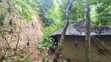Landslide kills two in Cox’s Bazar