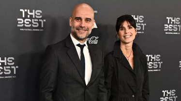 Guardiola divorces wife of 30 years