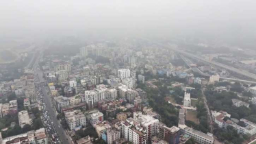 Dhaka’s air quality turns ’hazardous’ this morning