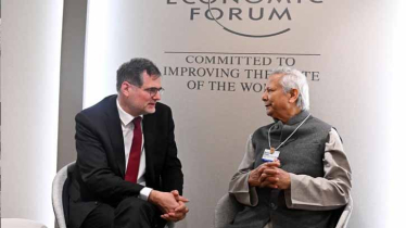 CA Dr Yunus begins hectic 2nd day in Davos with 14 meetings lined up