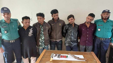 5 robbers arrested in Ctg