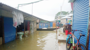 Sunamganj rivers rise again, flooding homes, roads