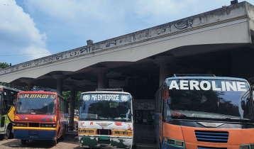 Bus service on Rajshahi-Chapainawabganj route suspended