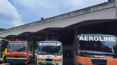 Commuters suffer as bus strike continues on Chapai-Rajshahi route