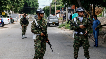 Two dead in bombing of Colombian military base