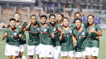 Bangladesh women’s football team face India this afternoon