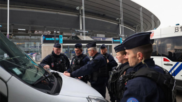 Israel face France in Paris football match under tight security