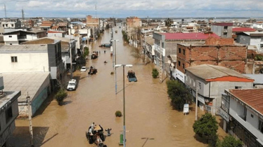 At least 15 killed in Iran flash flood